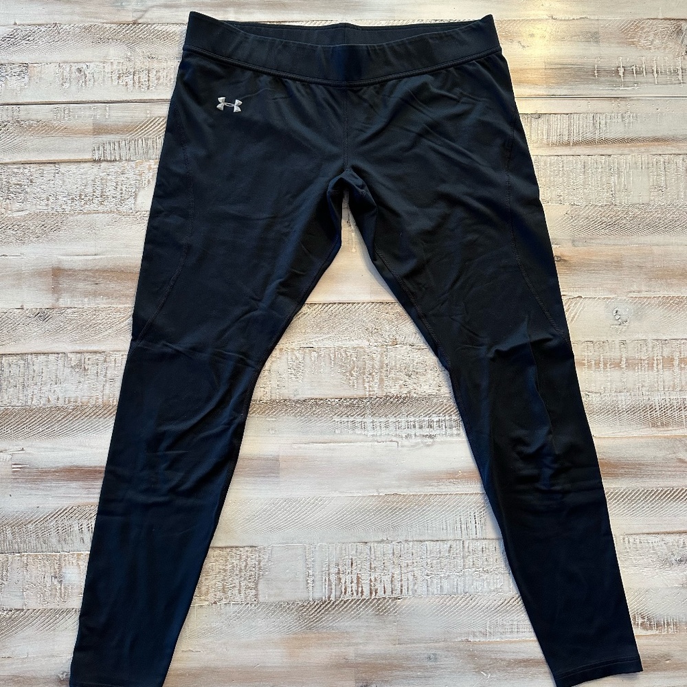 Under Armour cold gear fitted leggings - women's size large
